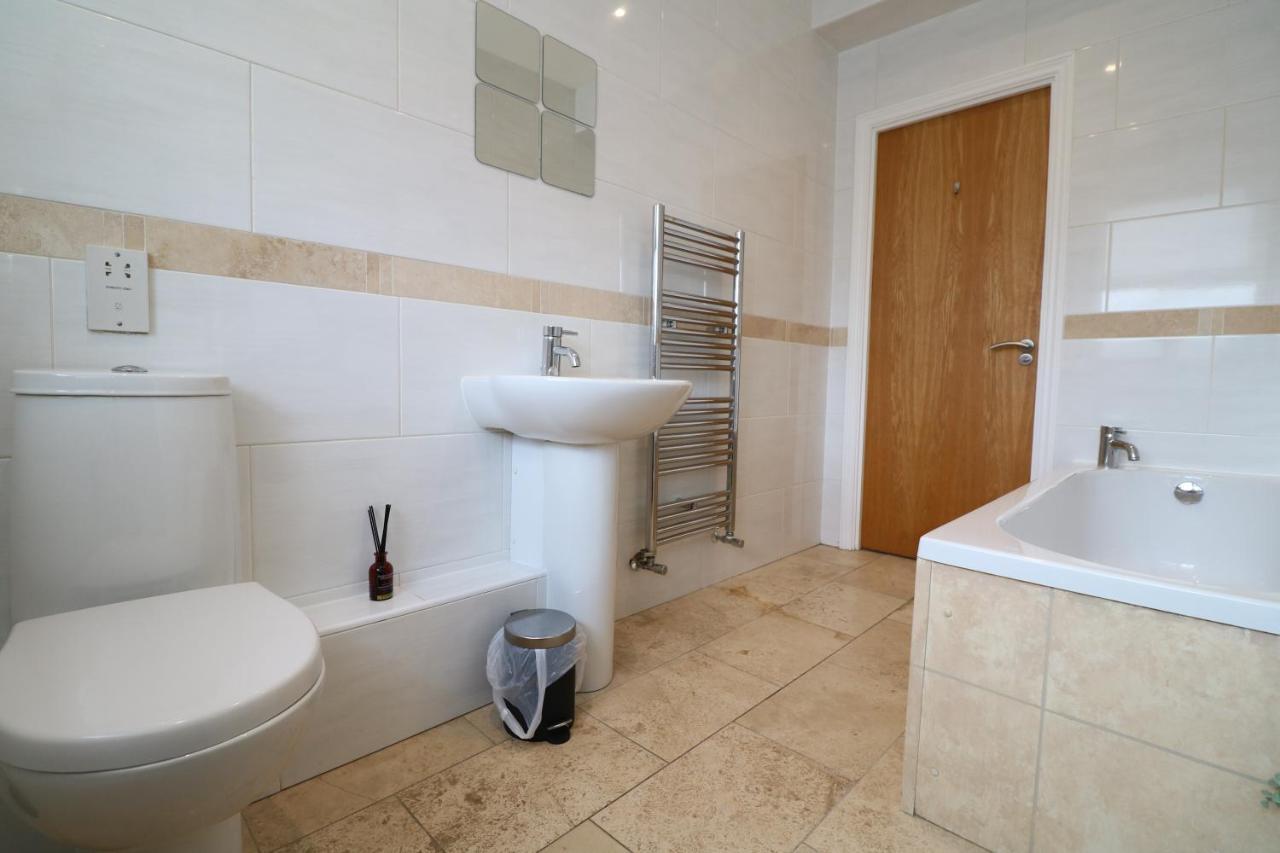 Luxury Spacious 2 Bed Apartment Free Ample Parking Sunderland  Esterno foto